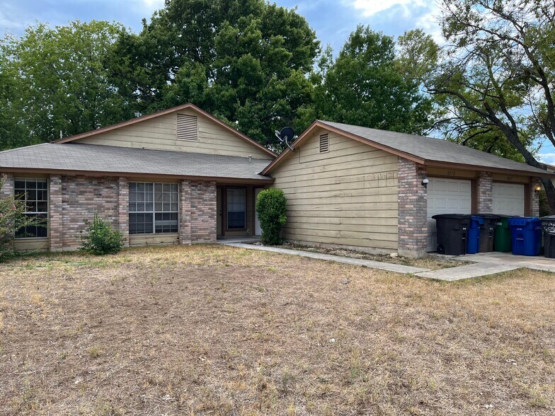 5215 Meadow Rise St, San Antonio, TX à vendre - Photo principale - Image 1 de 1