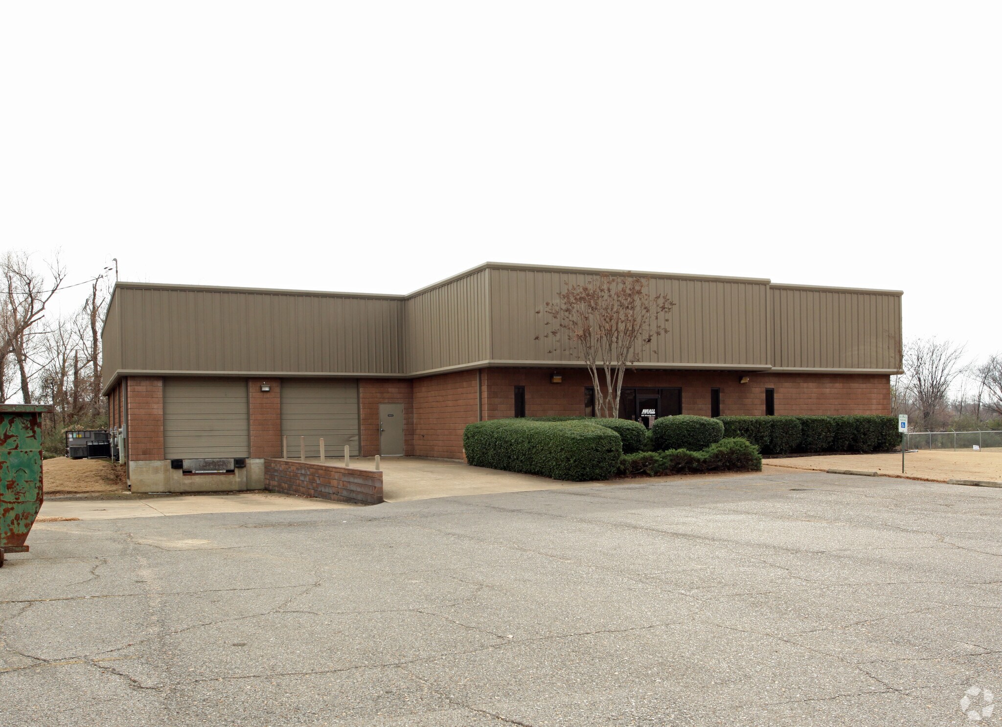 5851 Advantage Cv, Memphis, TN for lease Primary Photo- Image 1 of 15
