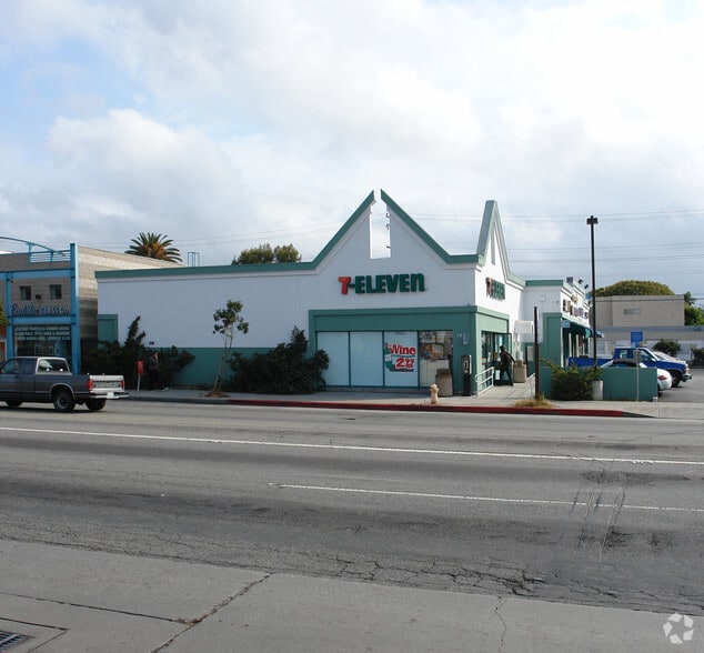 1865 Lincoln Blvd, Santa Monica, CA for lease - Building Photo - Image 3 of 17