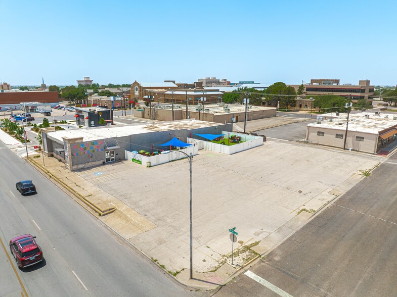 815 N Grant St, Odessa, TX à vendre - Photo du bâtiment - Image 2 de 41