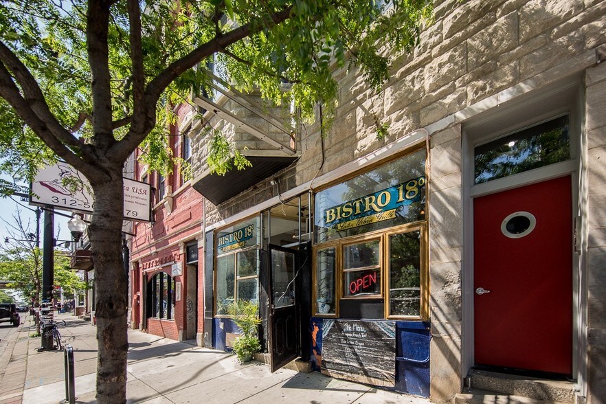 1640 W 18th St, Chicago, IL à louer - Photo du bâtiment - Image 2 de 13