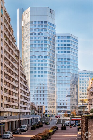 204 Rond-point Du Pont De Sevres, Boulogne-Billancourt à louer - Photo du bâtiment - Image 2 de 7