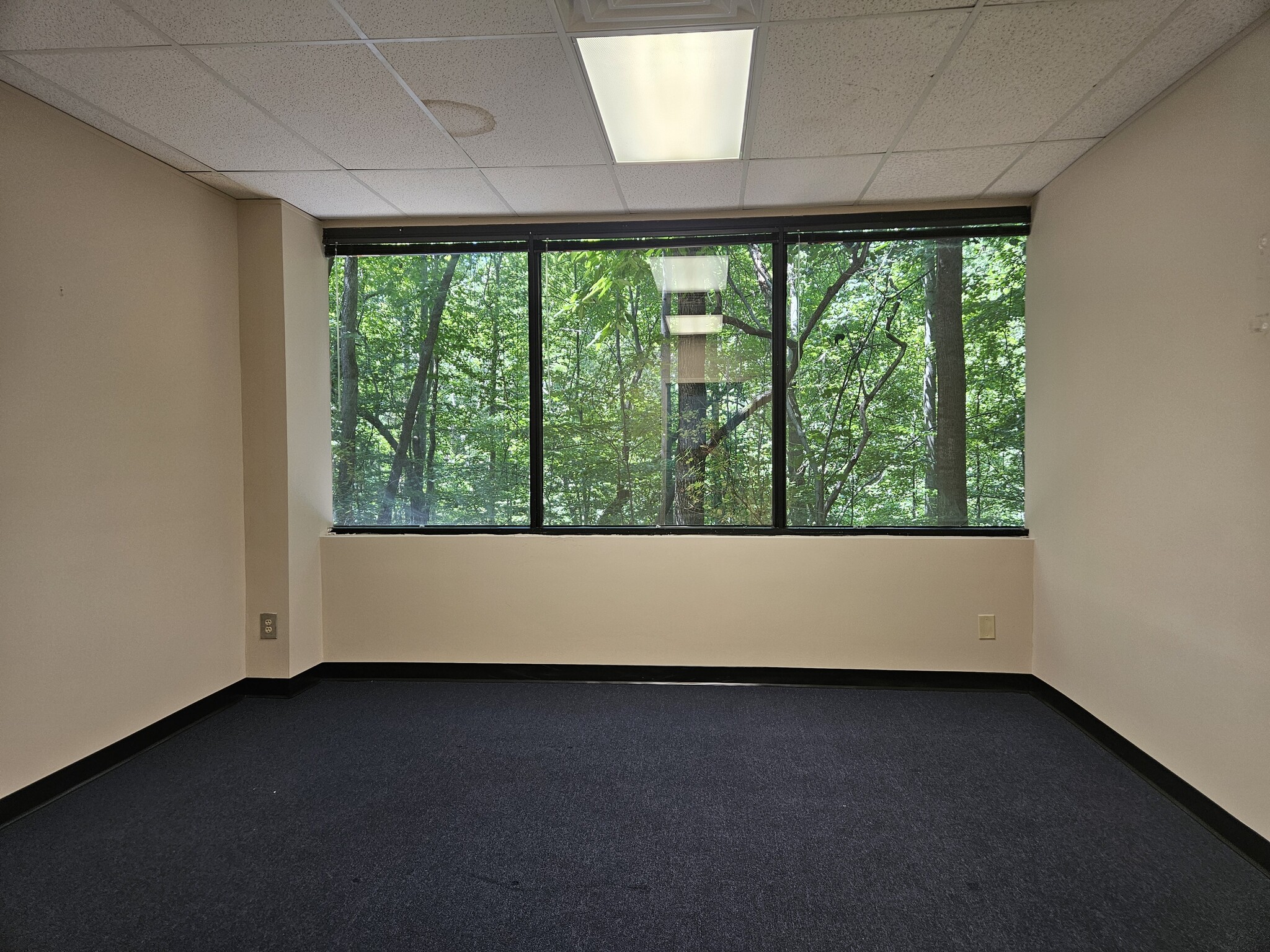 5635 Peachtree Pky, Peachtree Corners, GA for lease Interior Photo- Image 1 of 7