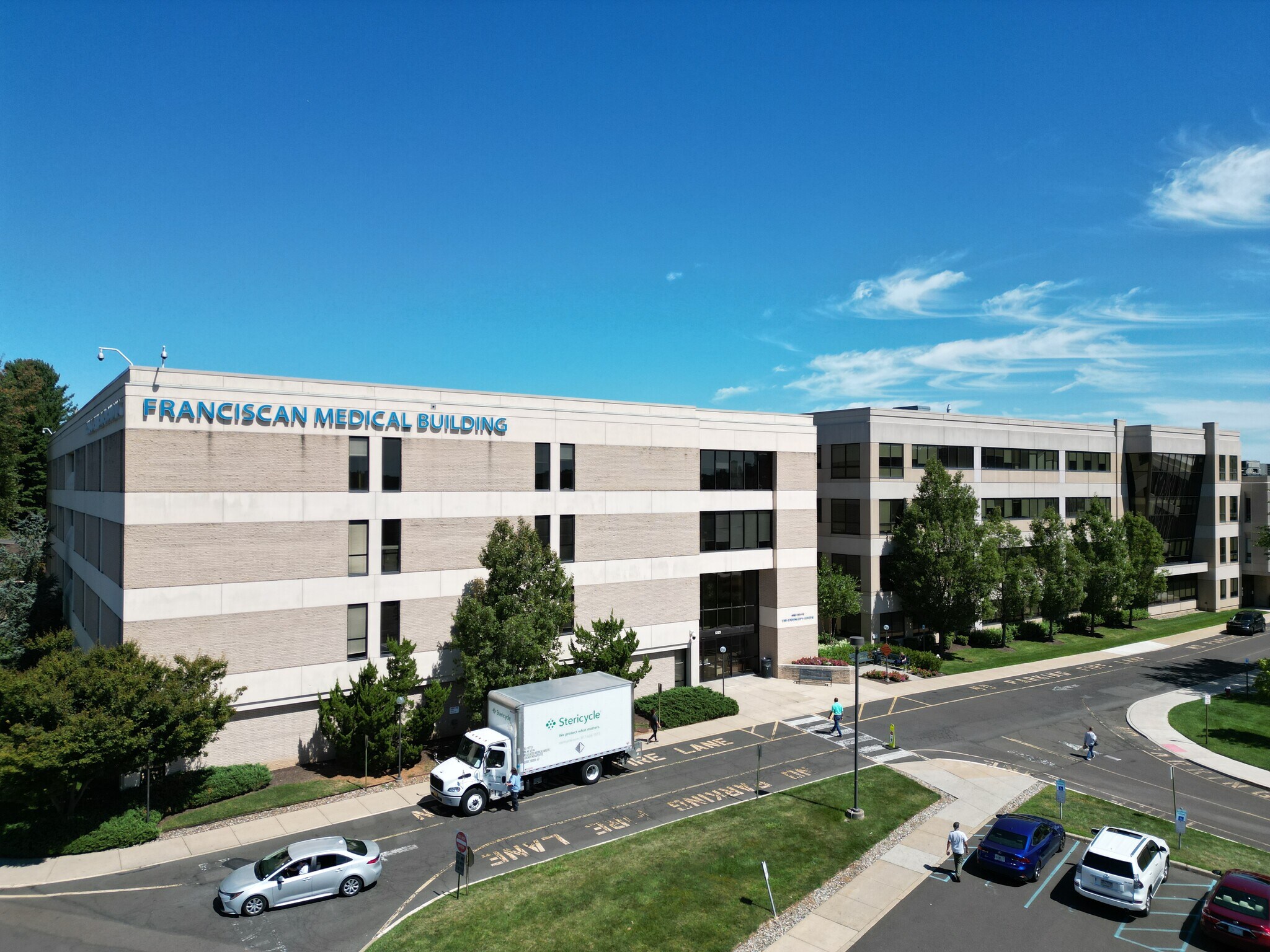 1205 Langhorne Newtown Rd, Langhorne, PA à louer Photo du bâtiment- Image 1 de 3