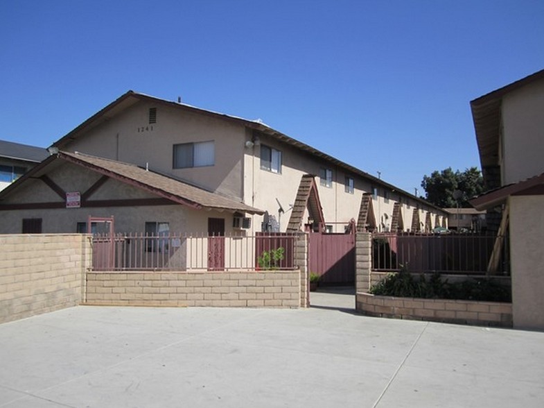 1241-1245 S Greenwood Ave, Montebello, CA for sale - Primary Photo - Image 1 of 1