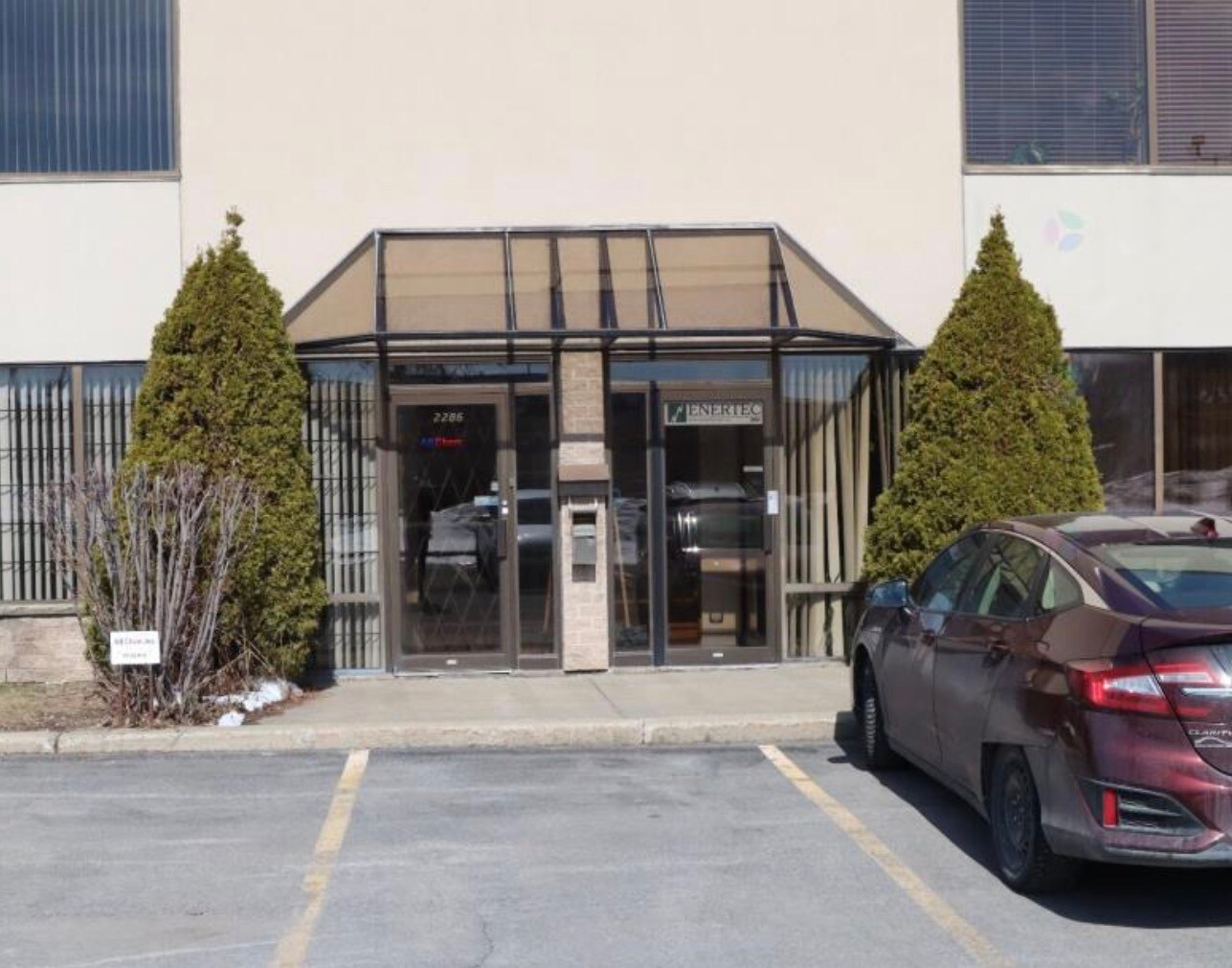 2262-2300 Ch Saint-François, Dorval, QC for lease Interior Photo- Image 1 of 8