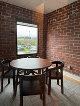 1080 Third St, Macon-Bibb, GA à louer Photo intérieure- Image 1 de 15