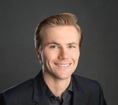 Charlie Hay