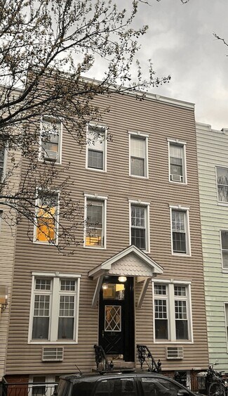 Plus de détails pour 60 Diamond St, Brooklyn, NY - Multi-résidentiel à vendre