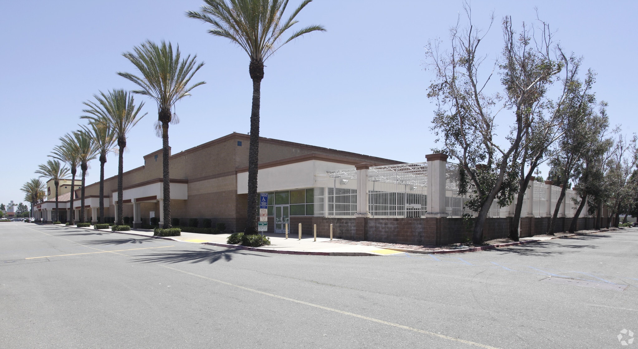 2505 El Camino Real, Tustin, CA for sale Primary Photo- Image 1 of 11