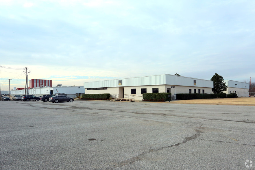 4940-4952 E 66th St N, Tulsa, OK for lease - Building Photo - Image 3 of 10