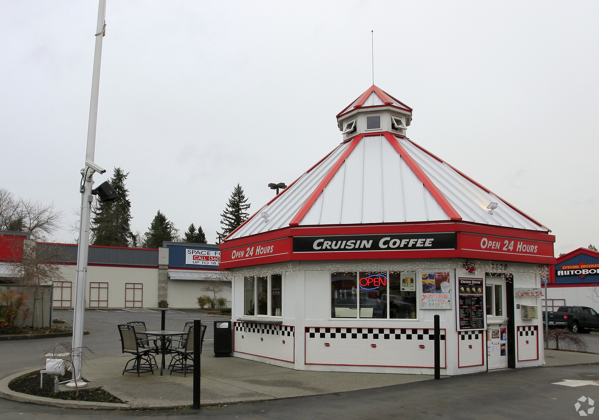 6500 Evergreen Way, Everett, WA for lease Building Photo- Image 1 of 2