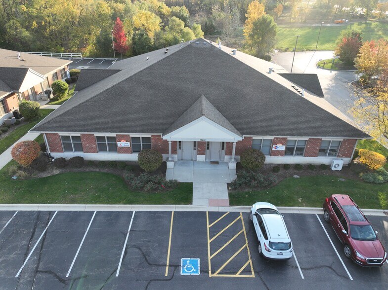 16610 W 159th St, Lockport, IL à louer - Photo du bâtiment - Image 3 de 12