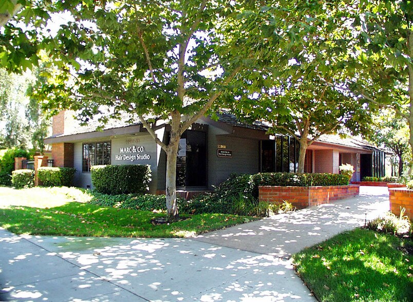 22952-22958 El Toro Rd, Lake Forest, CA à vendre - Photo du bâtiment - Image 3 de 4