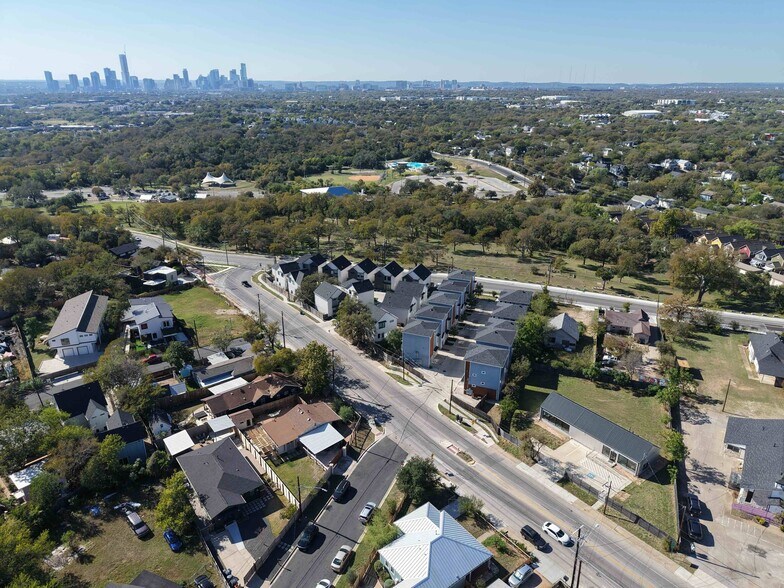 1152 Webberville Rd, Austin, TX à louer - Photo du bâtiment - Image 3 de 14