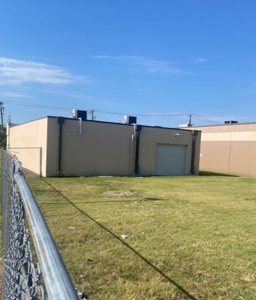 621 18th St, Plano, TX for sale - Building Photo - Image 3 of 4