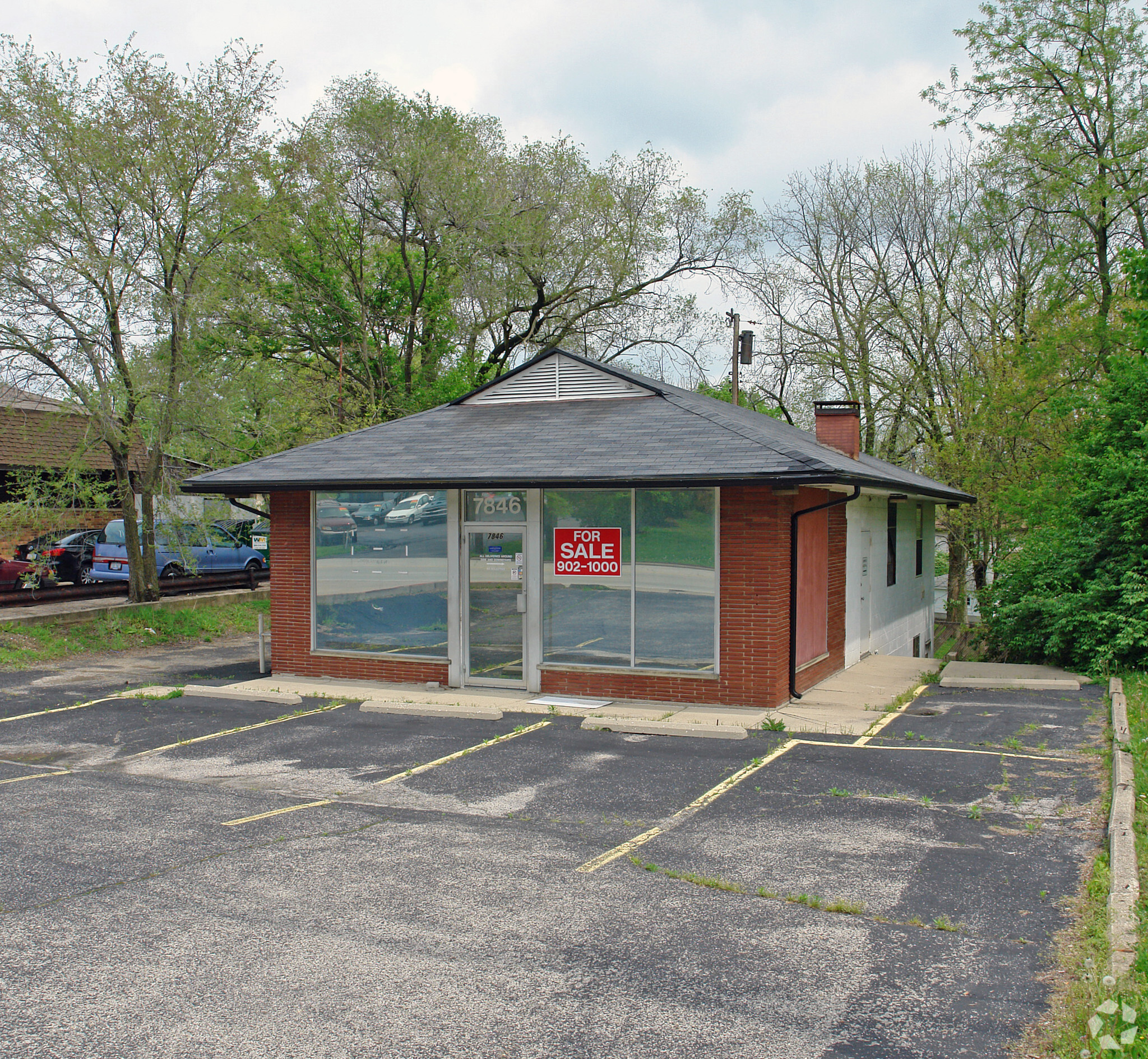 7846 N Main St, Dayton, OH à vendre Photo principale- Image 1 de 1