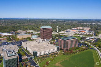 2001 Butterfield Rd, Downers Grove, IL - Aérien  Vue de la carte - Image1