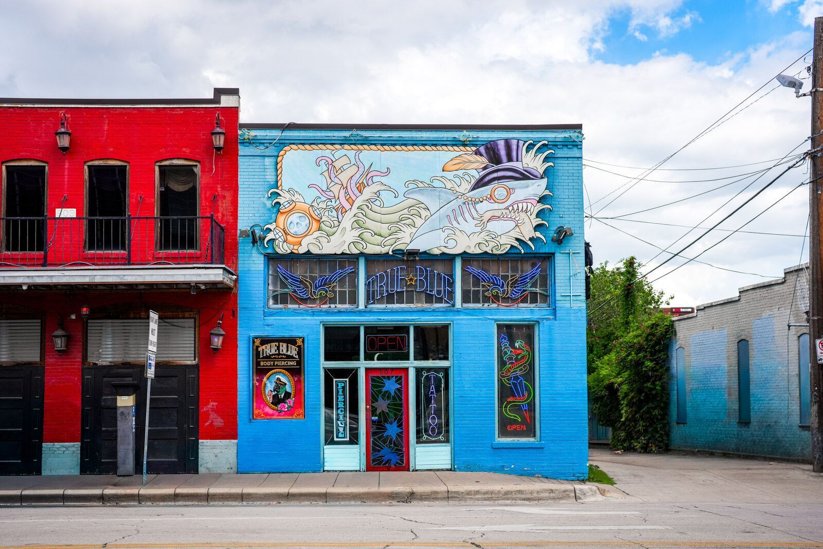 201 E 6th St, Austin, TX for lease Building Photo- Image 1 of 3