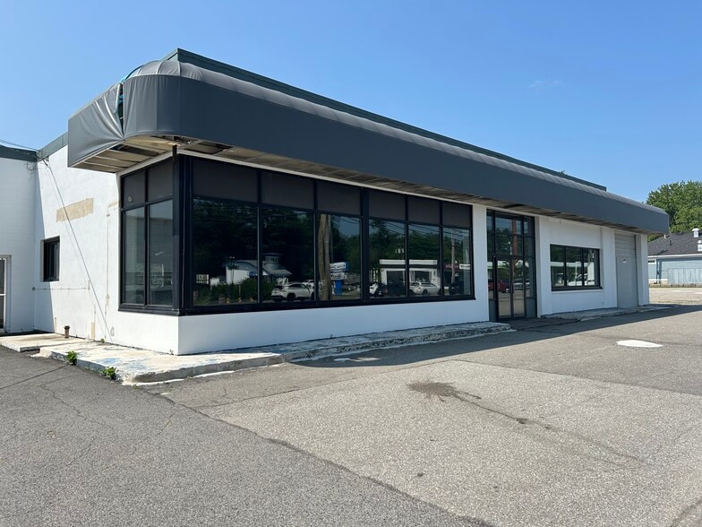 157 Pleasant St, Brunswick, ME for lease - Building Photo - Image 3 of 5