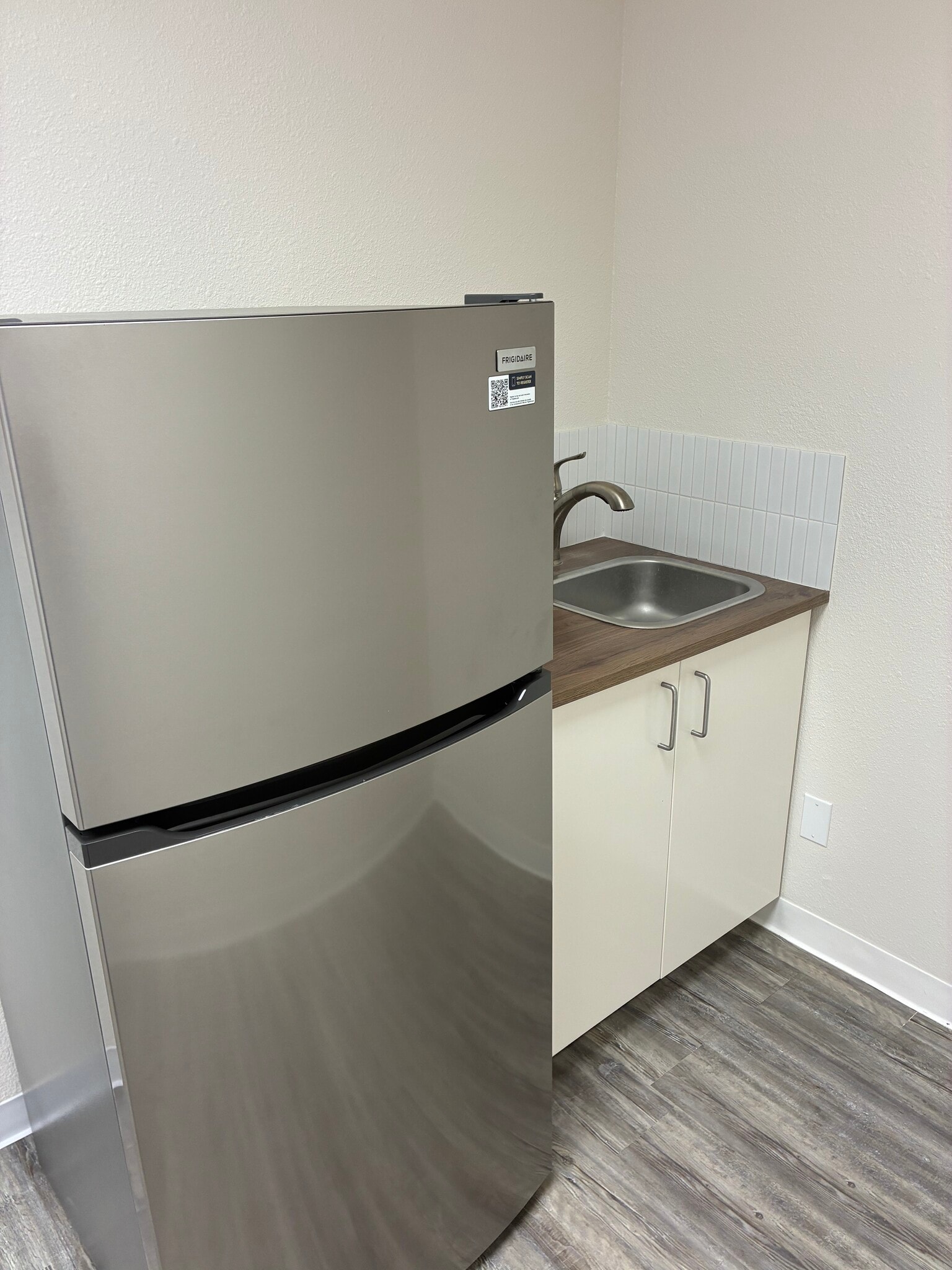 1222 E Baseline Rd, Tempe, AZ for lease Interior Photo- Image 1 of 5