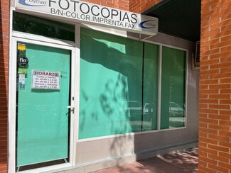 Plus de détails pour Multi-résidentiel à vendre