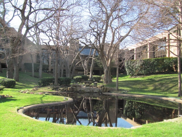 8330-8350 Meadow Rd, Dallas, TX à vendre - Photo du bâtiment - Image 3 de 23