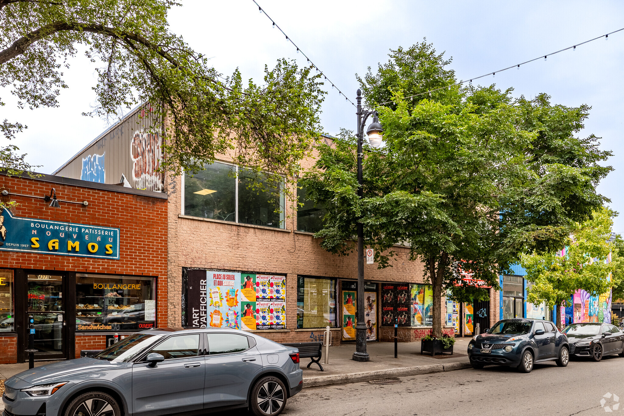 4363-4377 Boul Saint-Laurent, Montréal, QC for lease Primary Photo- Image 1 of 4