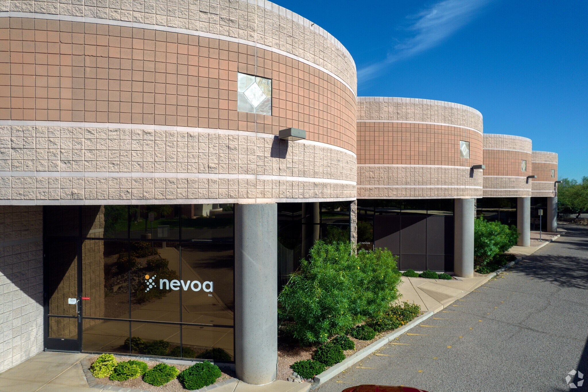 1343 N Tech Blvd, Gilbert, AZ à louer Photo principale- Image 1 de 4