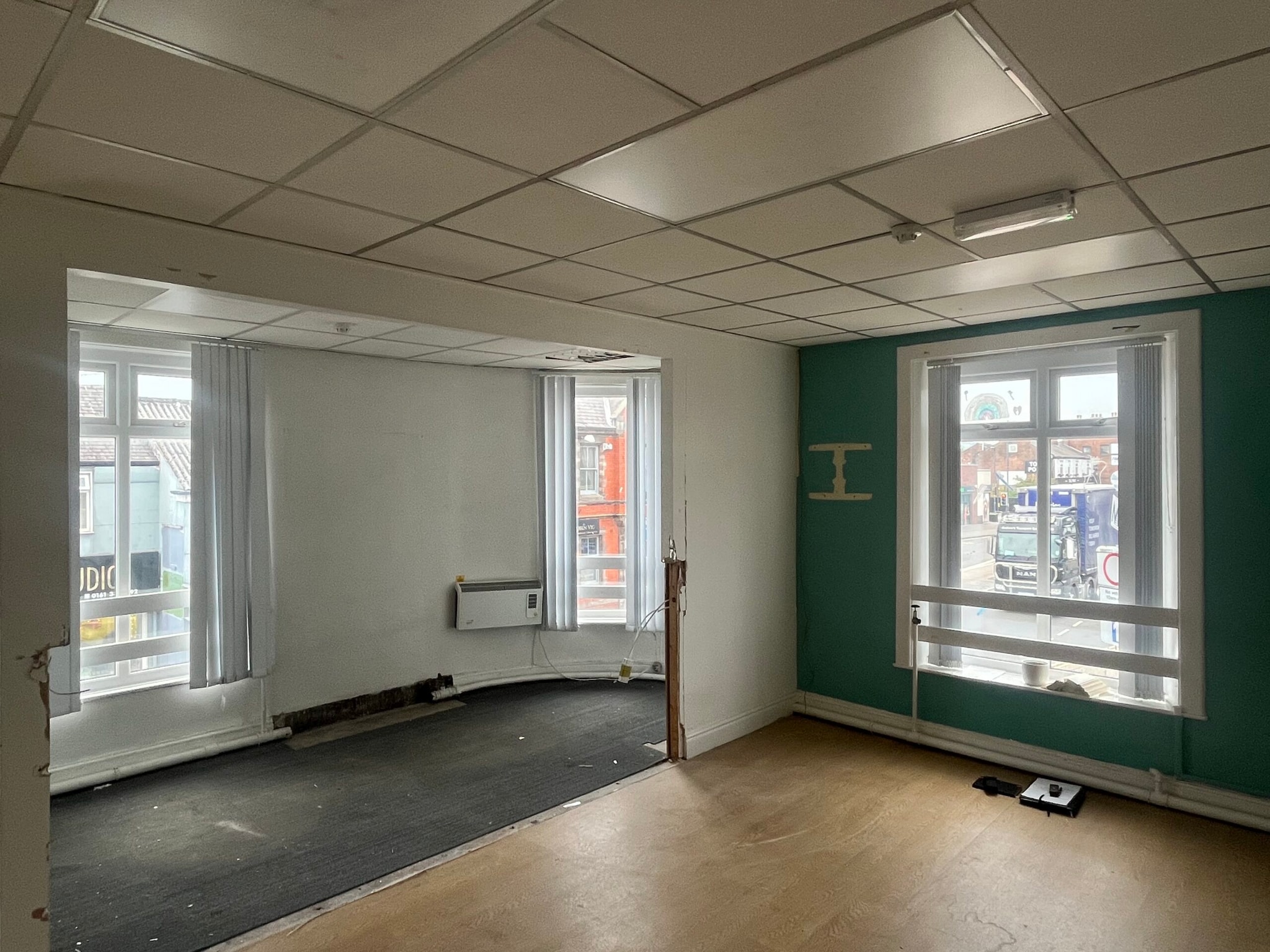 8 Stockport Rd, Manchester for lease Interior Photo- Image 1 of 5