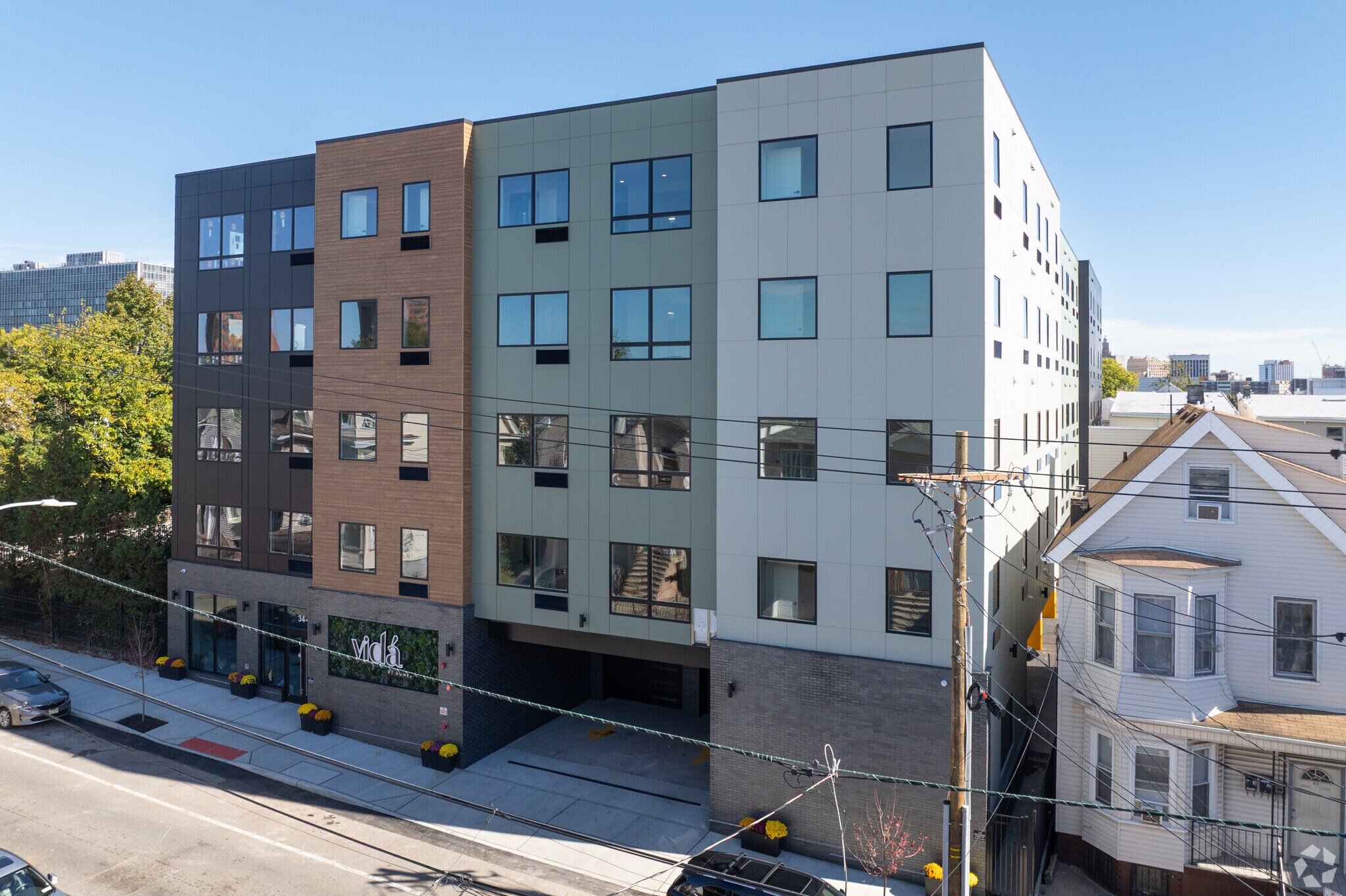 34-40 Hudson St, Newark, NJ for lease Primary Photo- Image 1 of 154