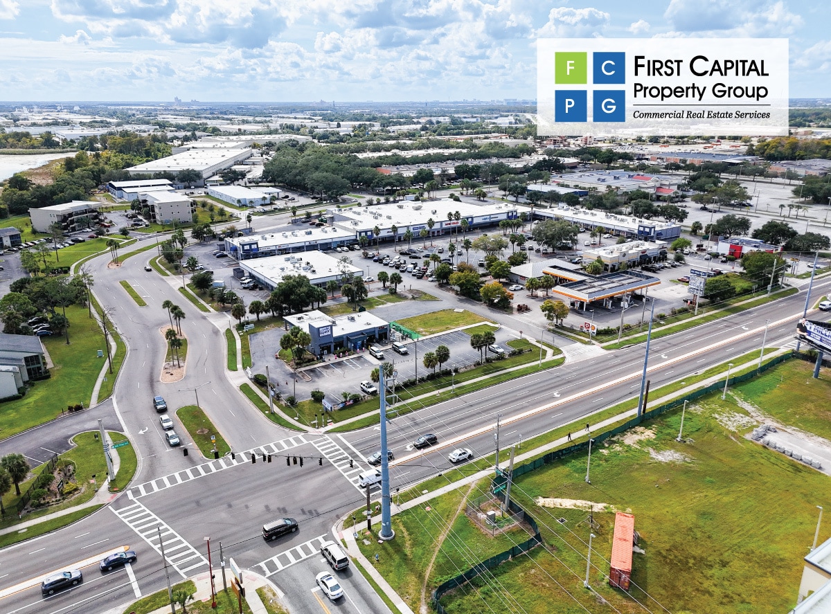 2332-2398 W Oak Ridge Rd, Orlando, FL à louer Photo principale- Image 1 de 11