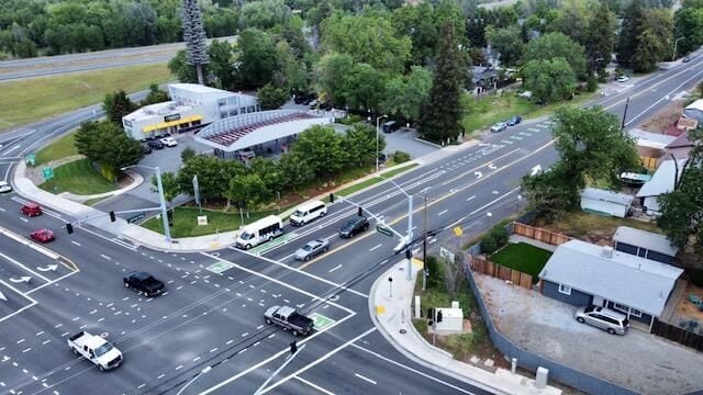 1298 College View Dr, Redding, CA for sale - Building Photo - Image 3 of 13