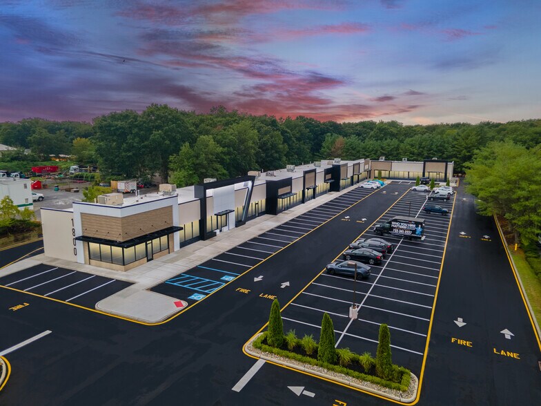 1800 Lakewood Rd, Toms River, NJ à louer - Photo du bâtiment - Image 3 de 8