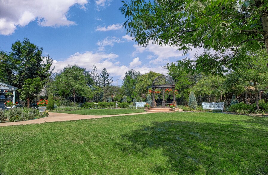 420 S 19th St, Colorado Springs, CO for sale - Primary Photo - Image 1 of 45