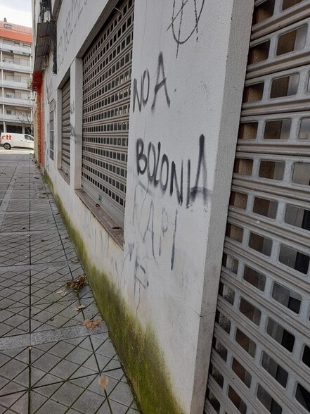 Retail in Cáceres for sale - Building Photo - Image 1 of 6