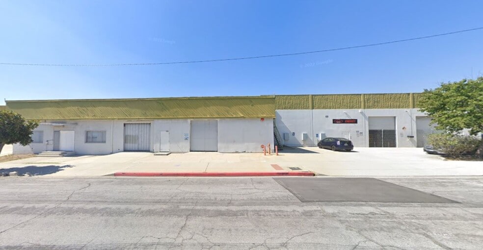 133 - 135 E Maple Ave, Monrovia, CA à louer - Photo du bâtiment - Image 1 de 8
