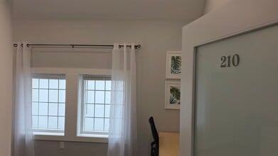 119 Griswold St, Glastonbury, CT à louer Photo intérieure- Image 1 de 7