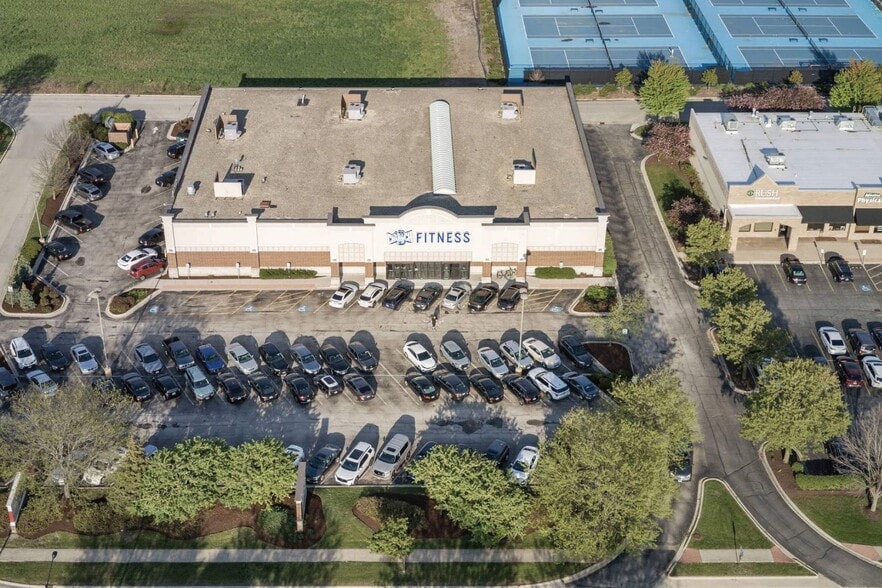 2300 S Eola Rd, Aurora, IL for sale - Building Photo - Image 3 of 4