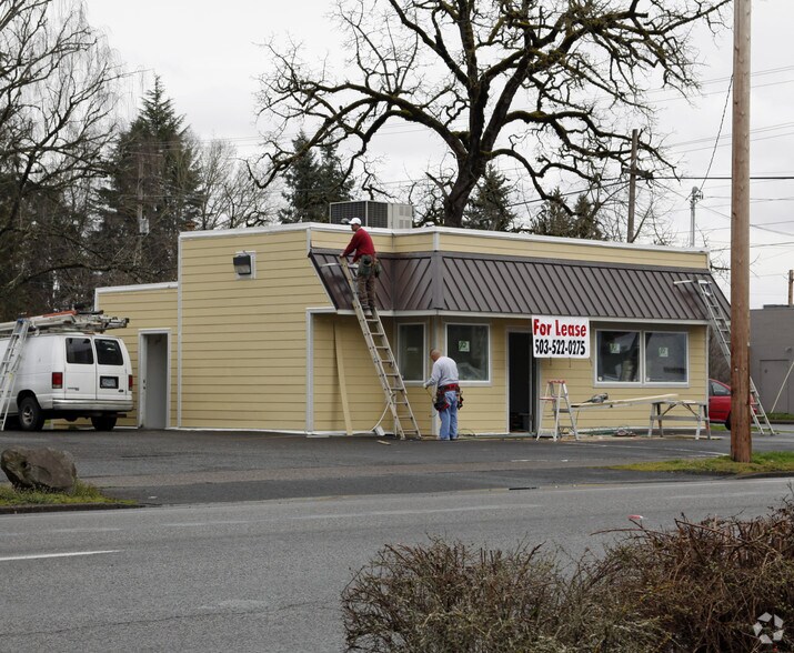 2635 Pacific Ave, Forest Grove, OR for sale - Building Photo - Image 2 of 2