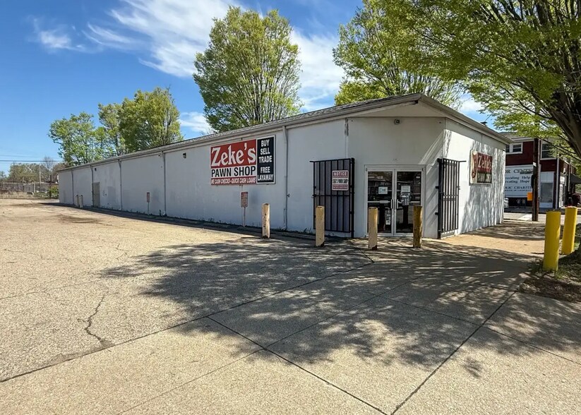2301 W Market St, Louisville, KY à vendre - Photo du bâtiment - Image 1 de 18
