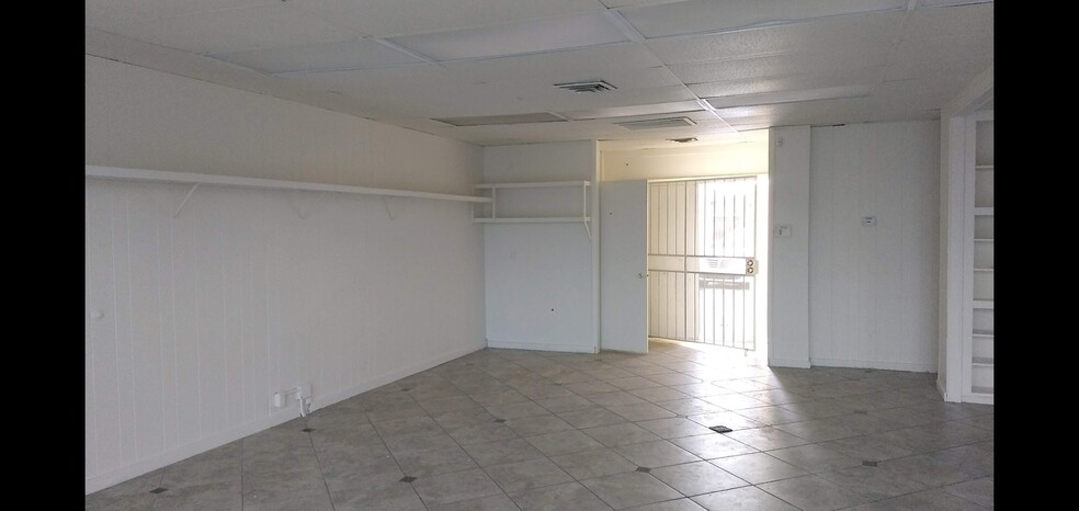 439 W Main St, Mesa, AZ for lease - Building Photo - Image 3 of 4