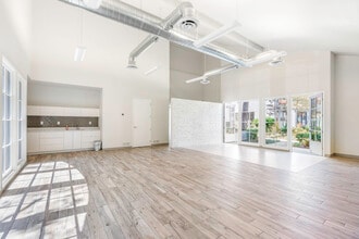 27442 Calle Arroyo, San Juan Capistrano, CA for lease Interior Photo- Image 2 of 10