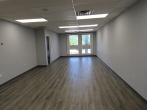 983 State Route 33 W, Monroe Township, NJ for lease Interior Photo- Image 2 of 6