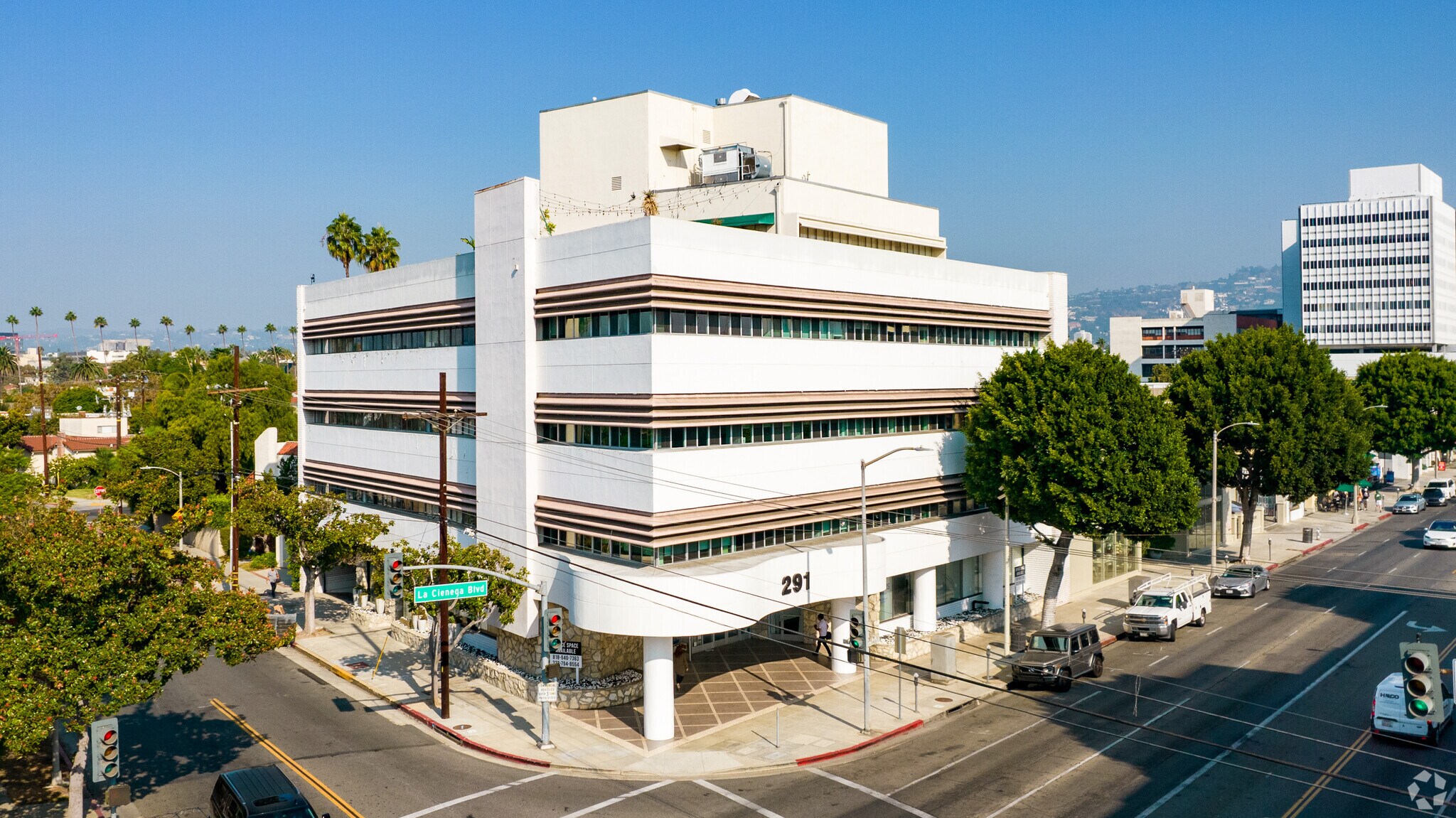 291 S La Cienega Blvd, Beverly Hills, CA à louer Photo du bâtiment- Image 1 de 10