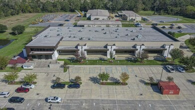 18011 Grand Bay Ct, Baton Rouge, LA à louer Photo du bâtiment- Image 1 de 12