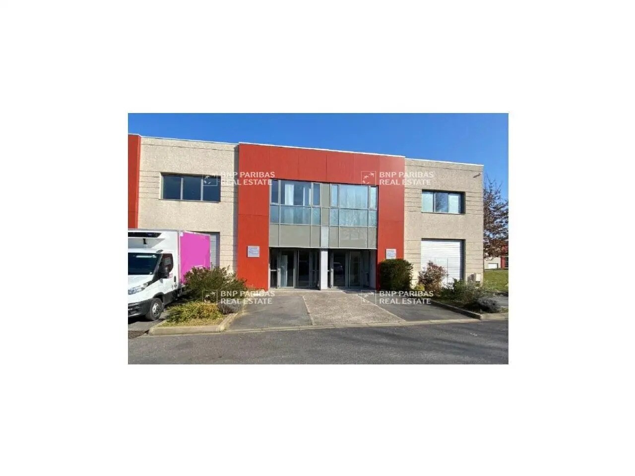 Flex in Bussy-Saint-Georges for lease Building Photo- Image 1 of 4