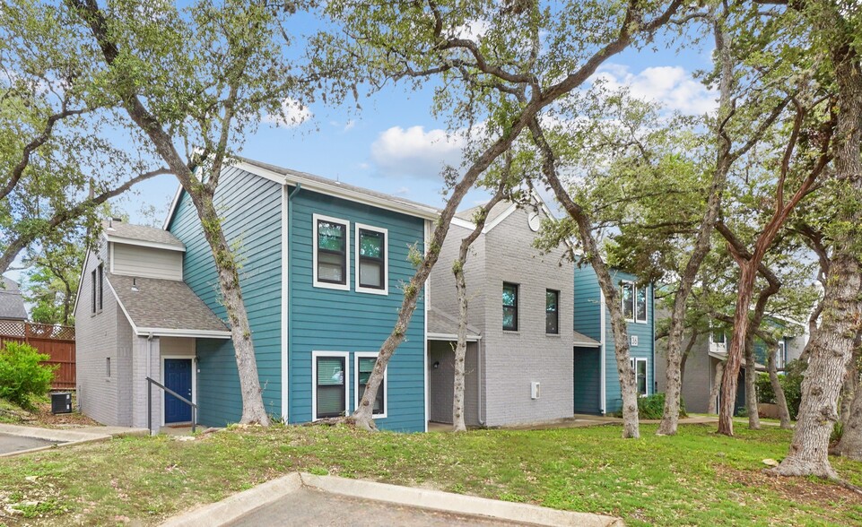 13999 Old Blanco Rd, San Antonio, TX for sale - Primary Photo - Image 1 of 1