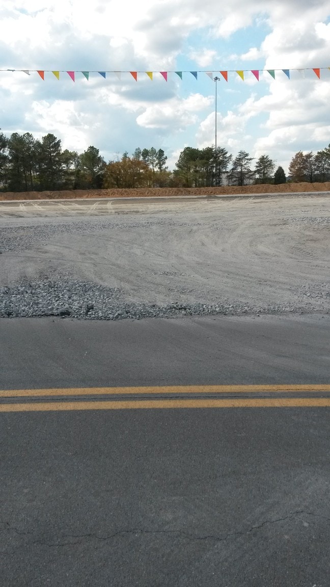 390 Johnson Lake Rd, Adairsville, GA for lease Other- Image 1 of 3