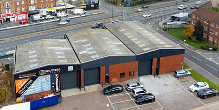 Fullers Way S, Chessington for lease Building Photo- Image 2 of 4